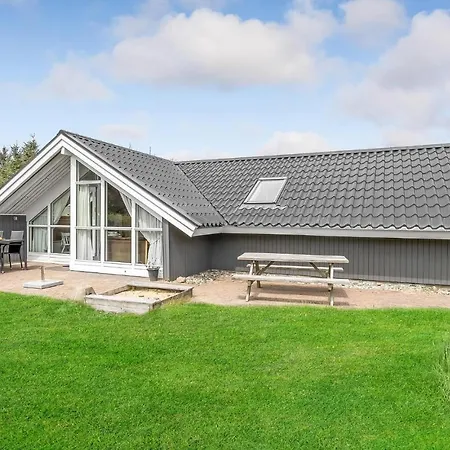 Pet Friendly In Hvide Sande With Sauna