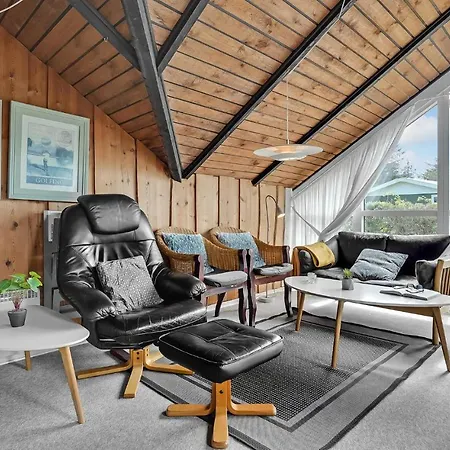 בית נופש Pet Friendly In Hvide Sande With Sauna Bjerregård