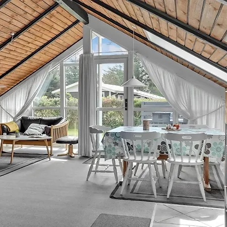 בית נופש Pet Friendly In Hvide Sande With Sauna