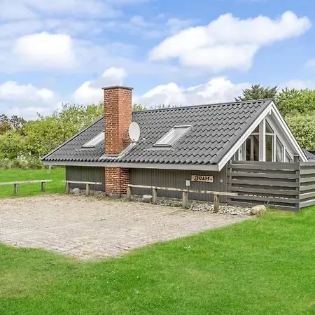 Pet Friendly In Hvide Sande With Sauna Bjerregård