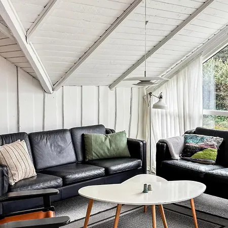 Pet Friendly In Hvide Sande With Sauna * Bjerregard